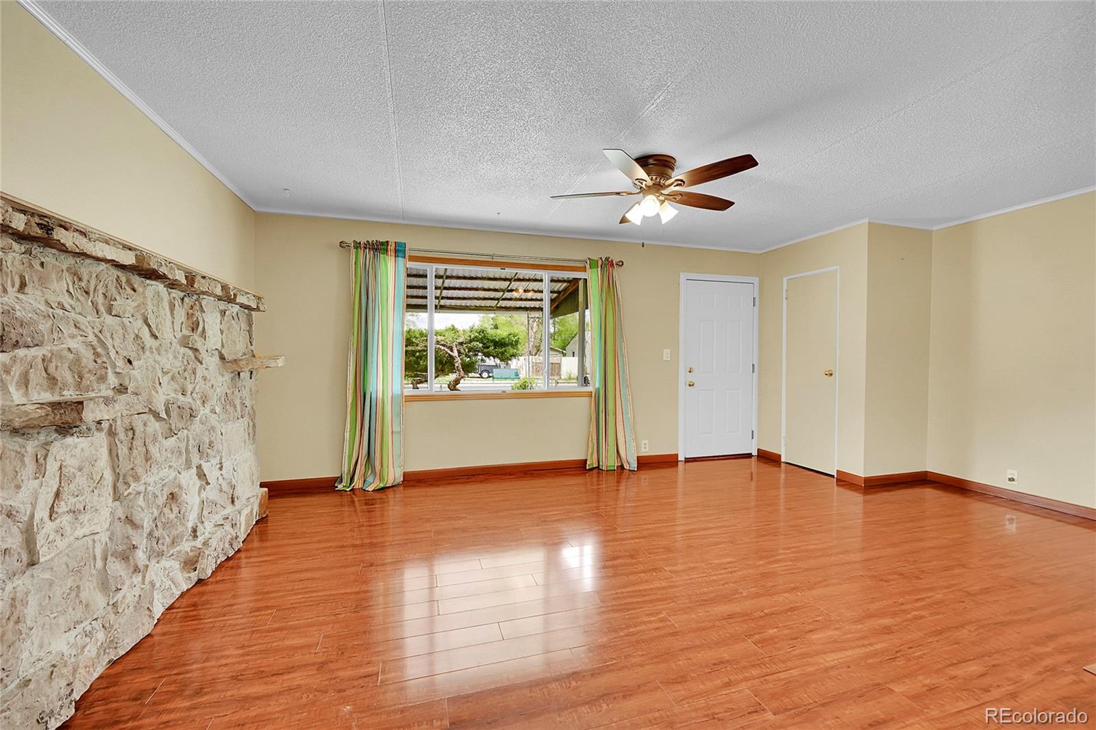 2101 S Corona Avenue