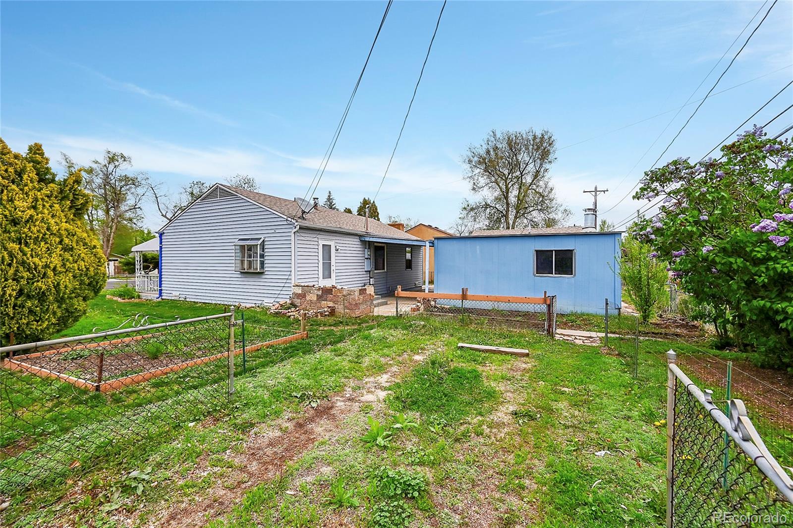 2101 S Corona Avenue