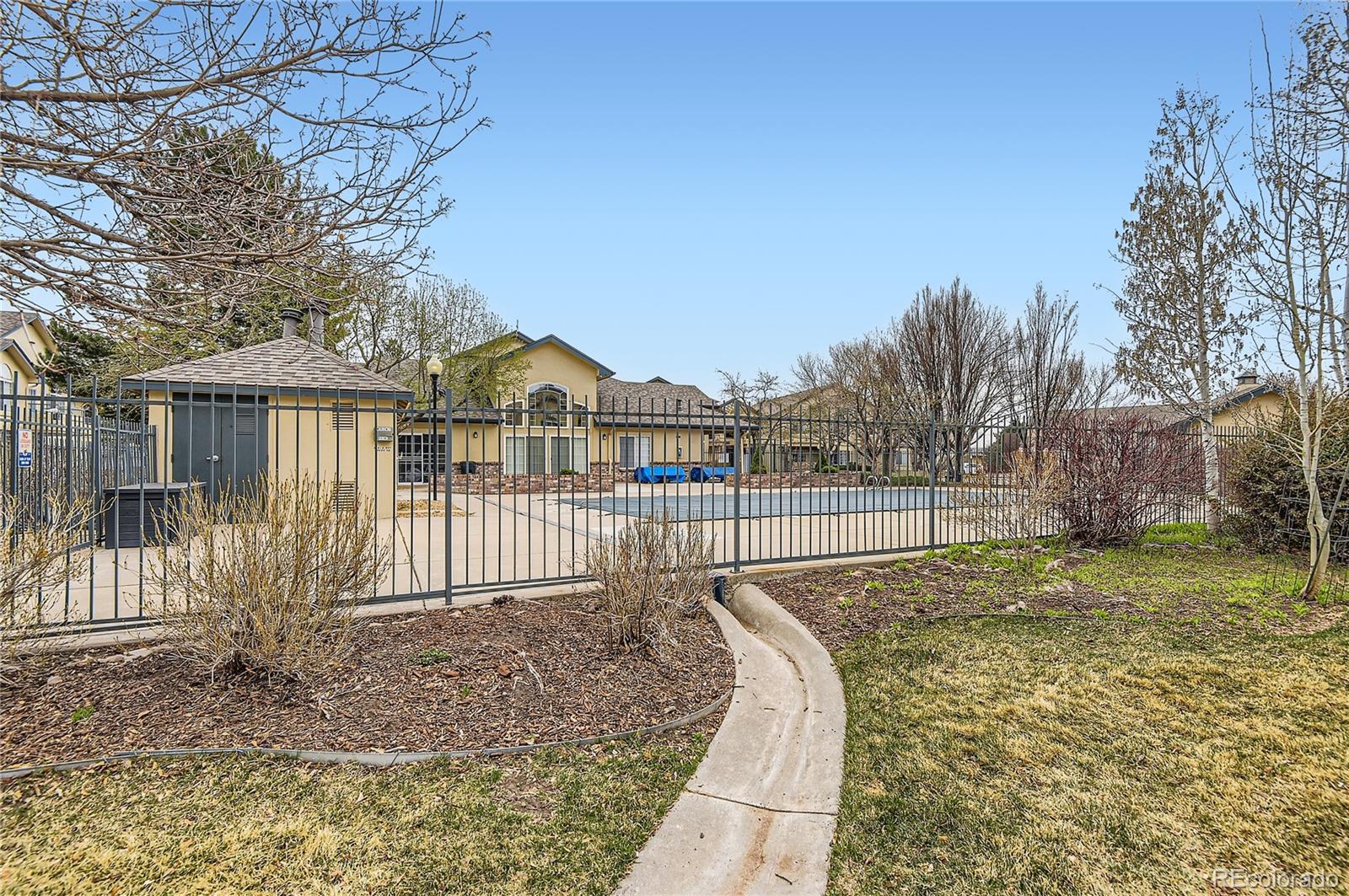 8623 E Dry Creek Road Unit: 421
