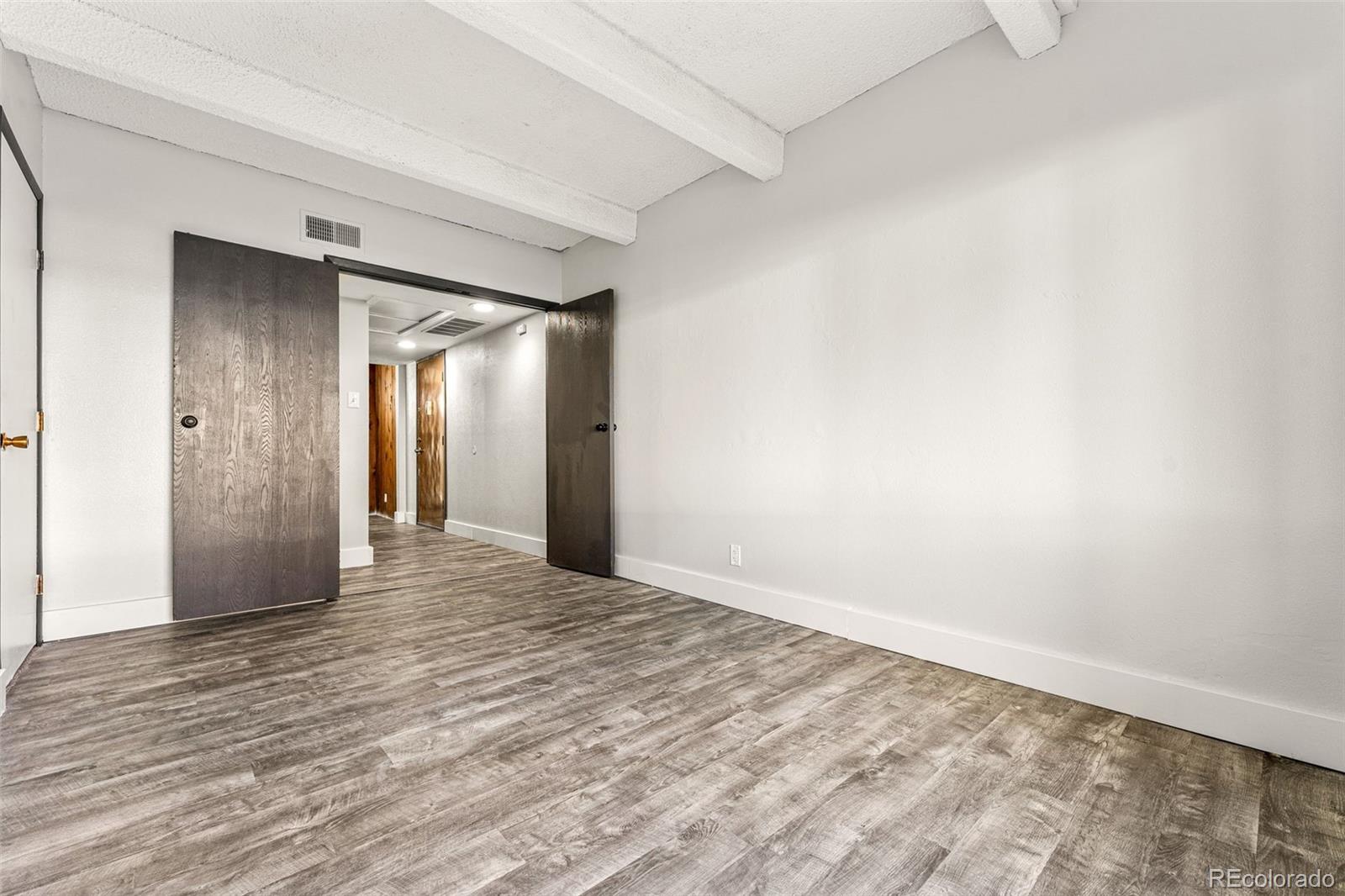 2525 S Dayton Way Unit: 2202