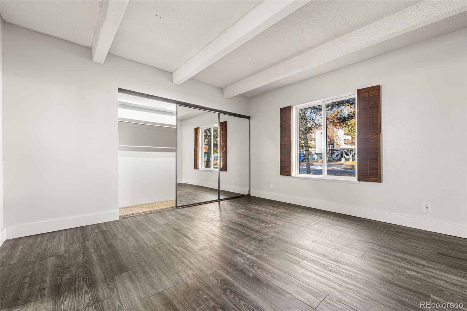 2525 S Dayton Way Unit: 2202