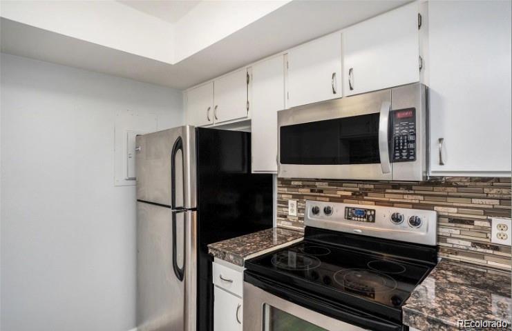 1960 S Xanadu Way Unit: 205