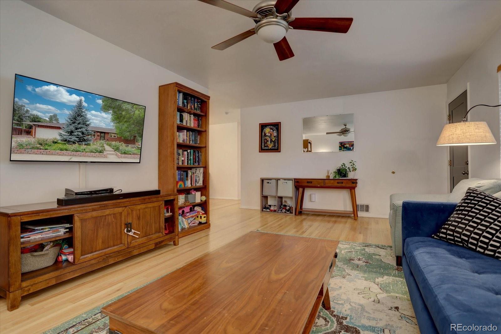 4192 W Eastman Avenue