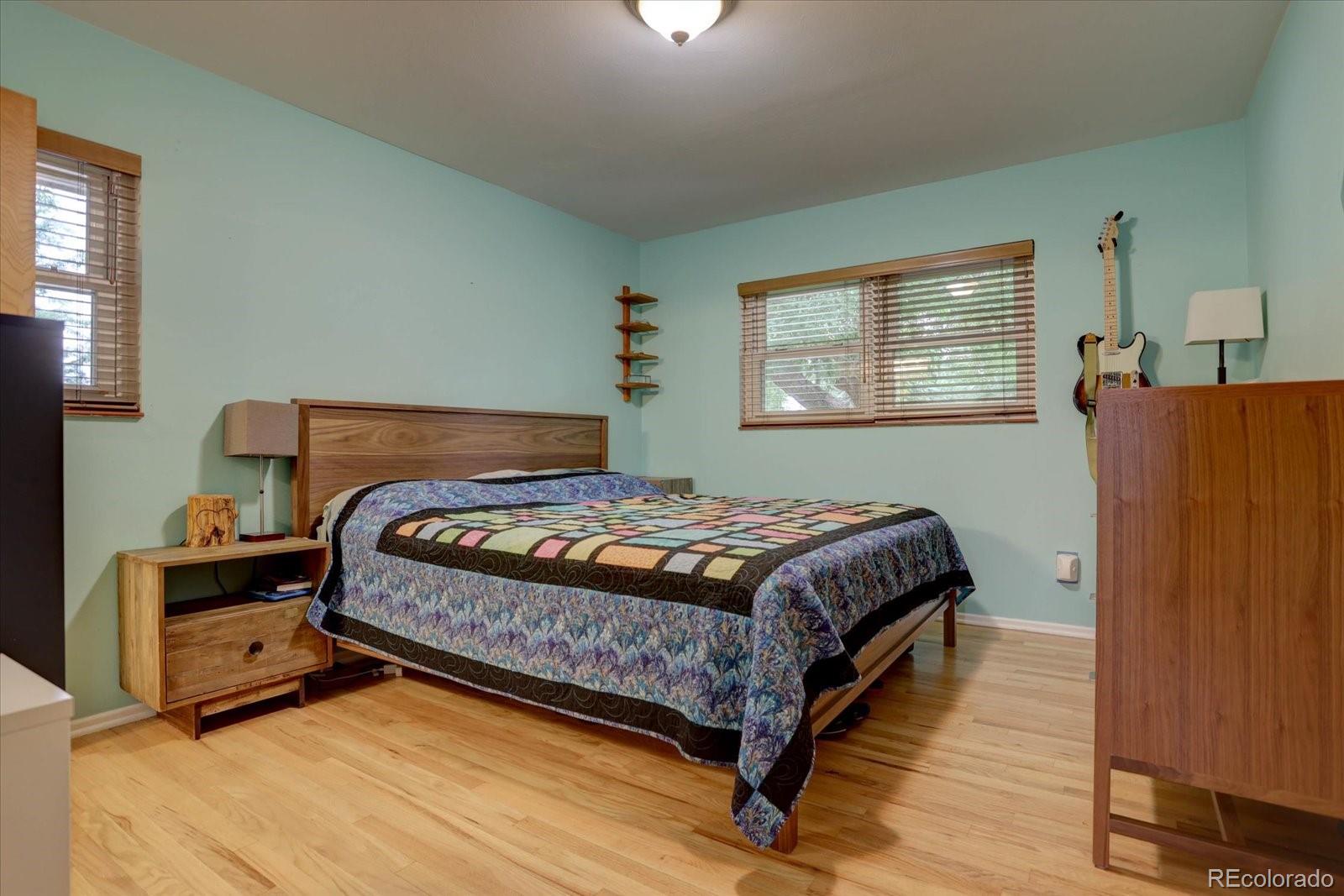 4192 W Eastman Avenue