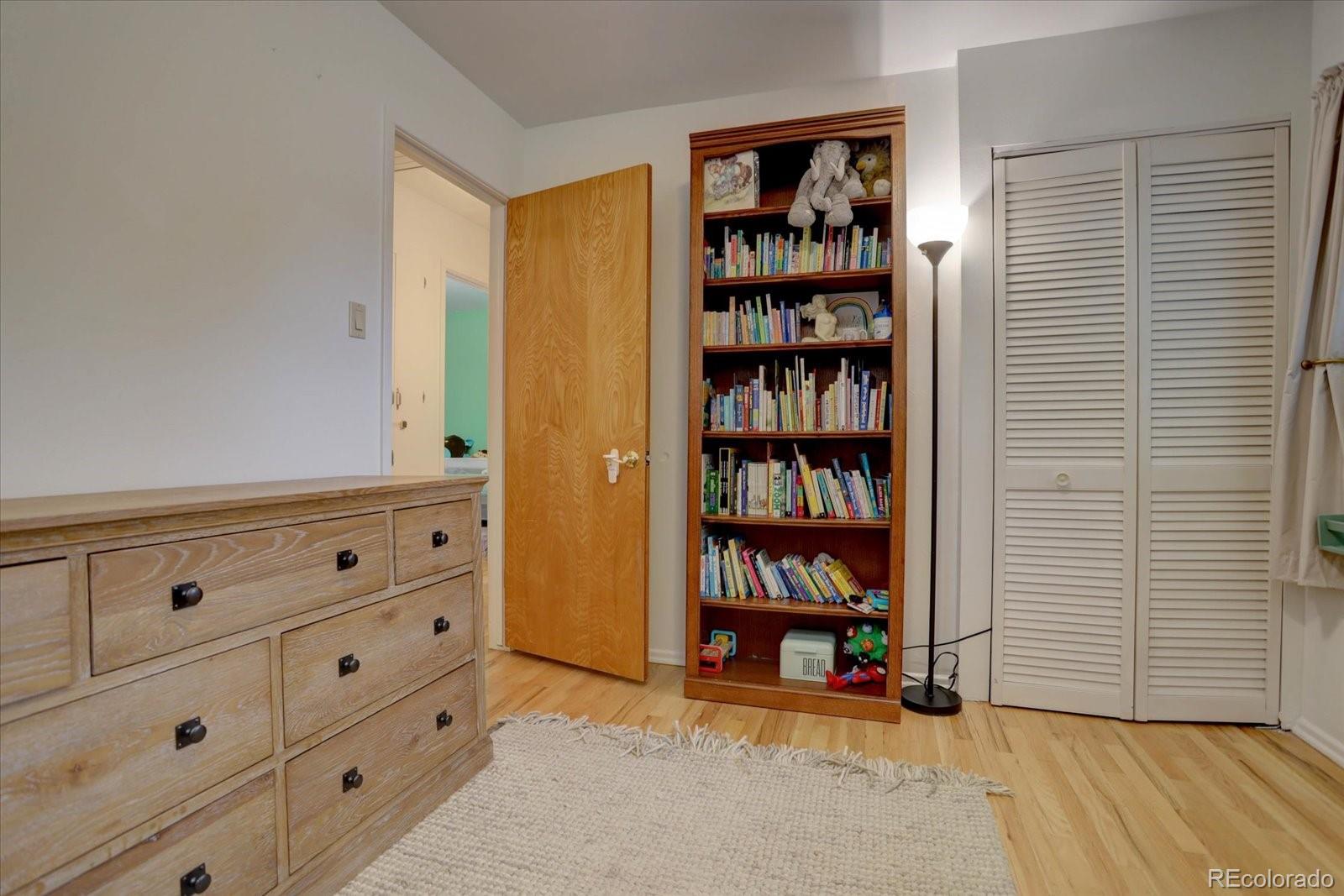 4192 W Eastman Avenue