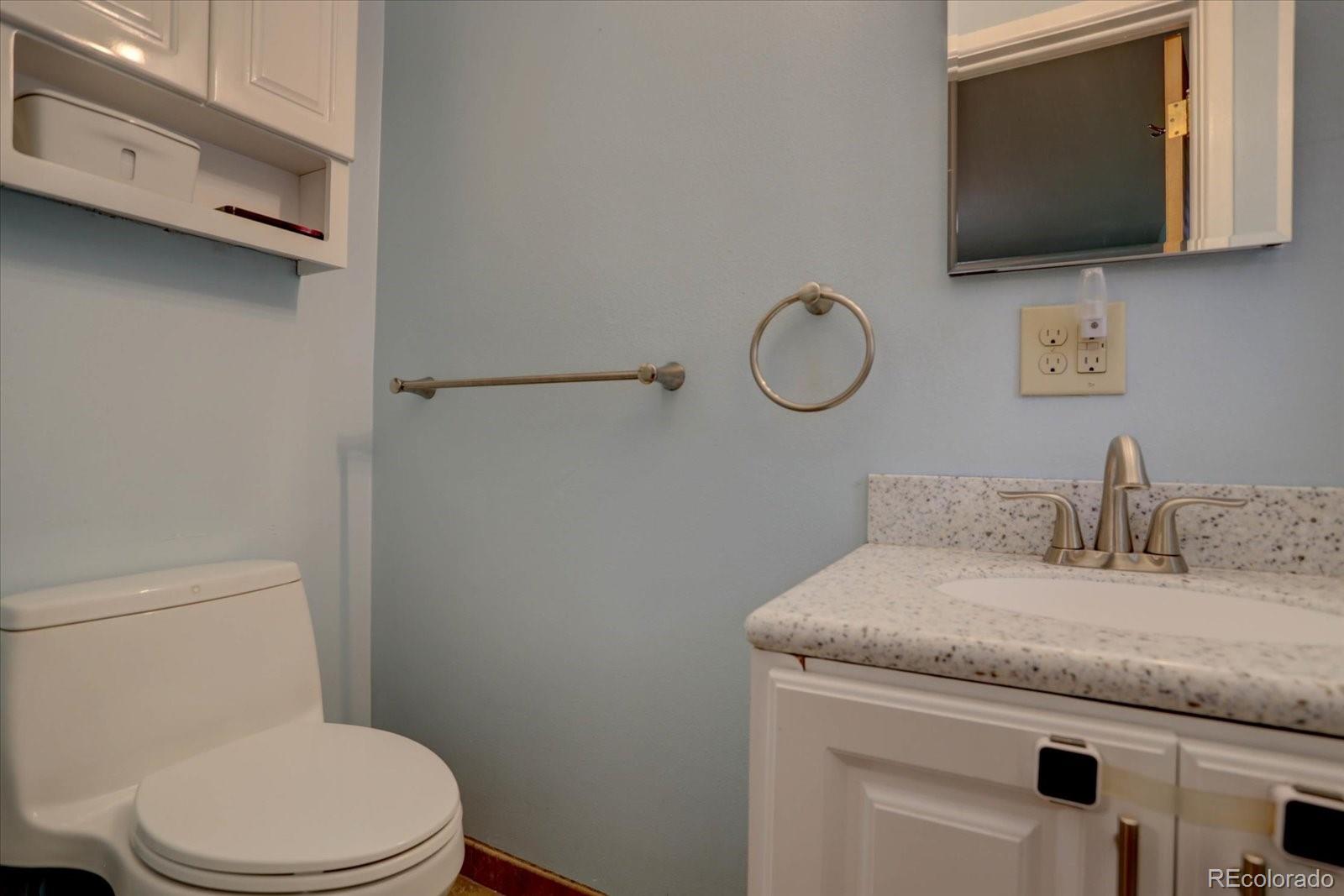 4192 W Eastman Avenue