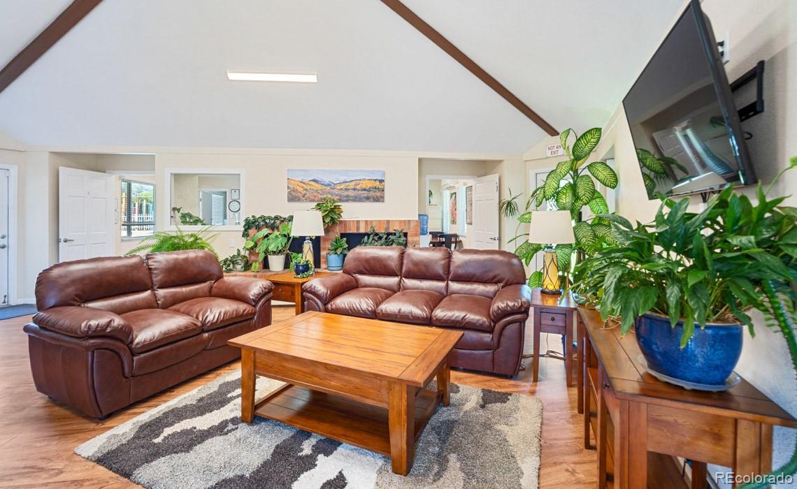 12205 Perry Street Unit: 271