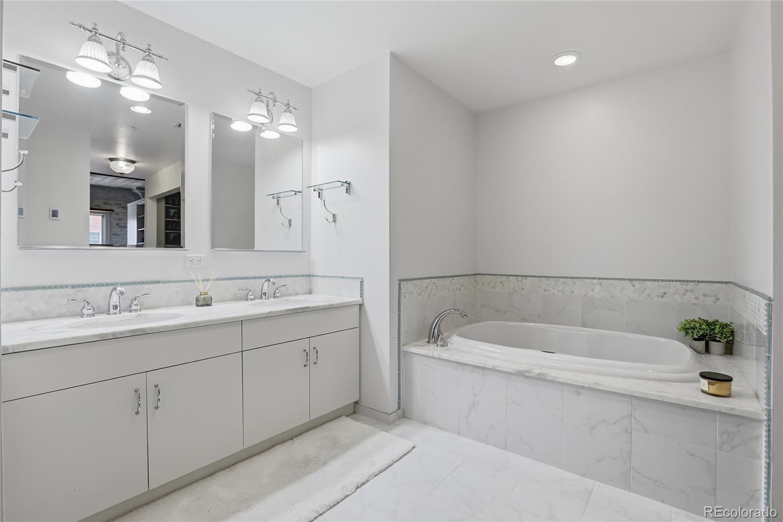 1449 Wynkoop Street Unit: 409