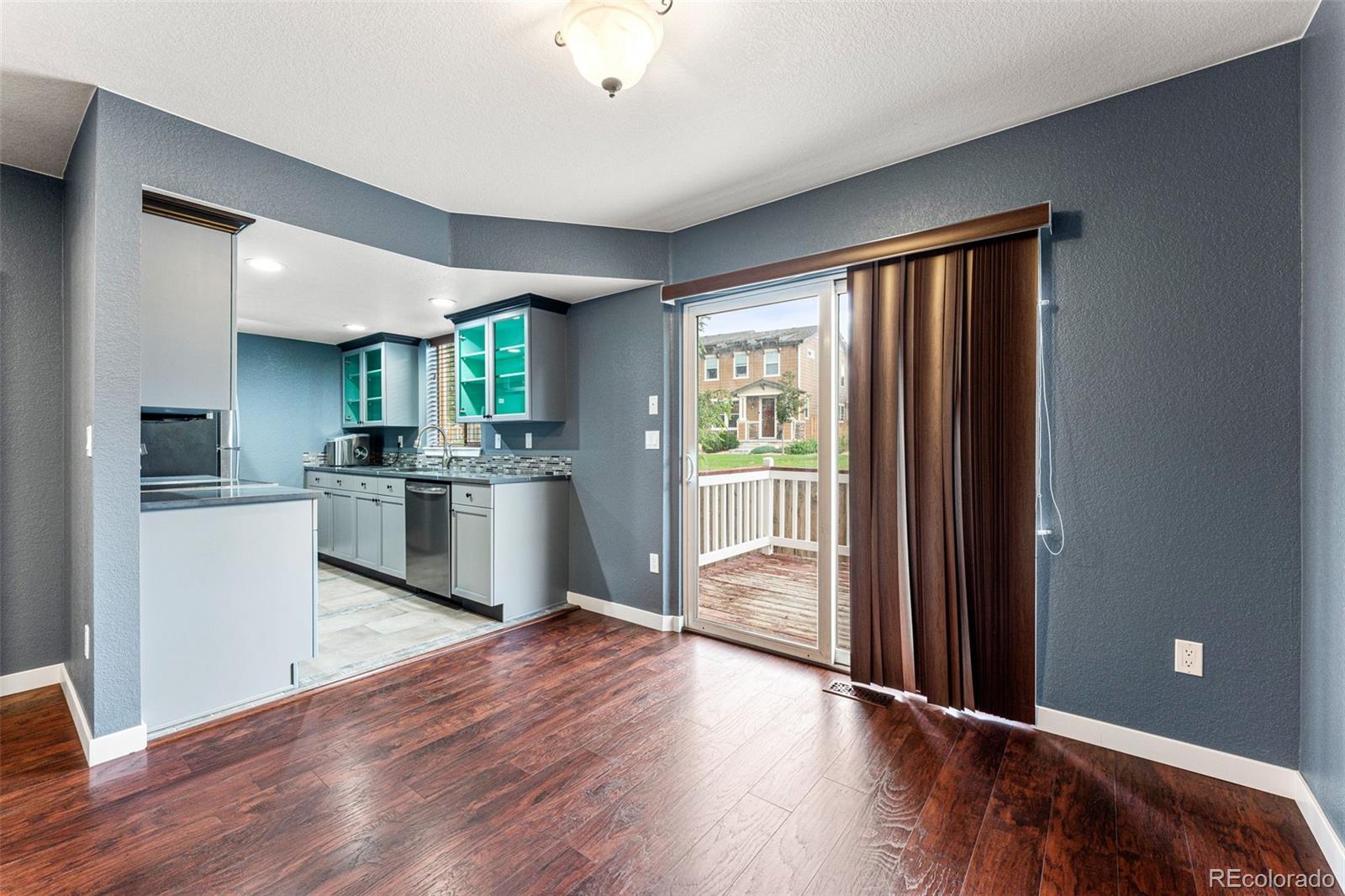 9593 E Louisiana Place