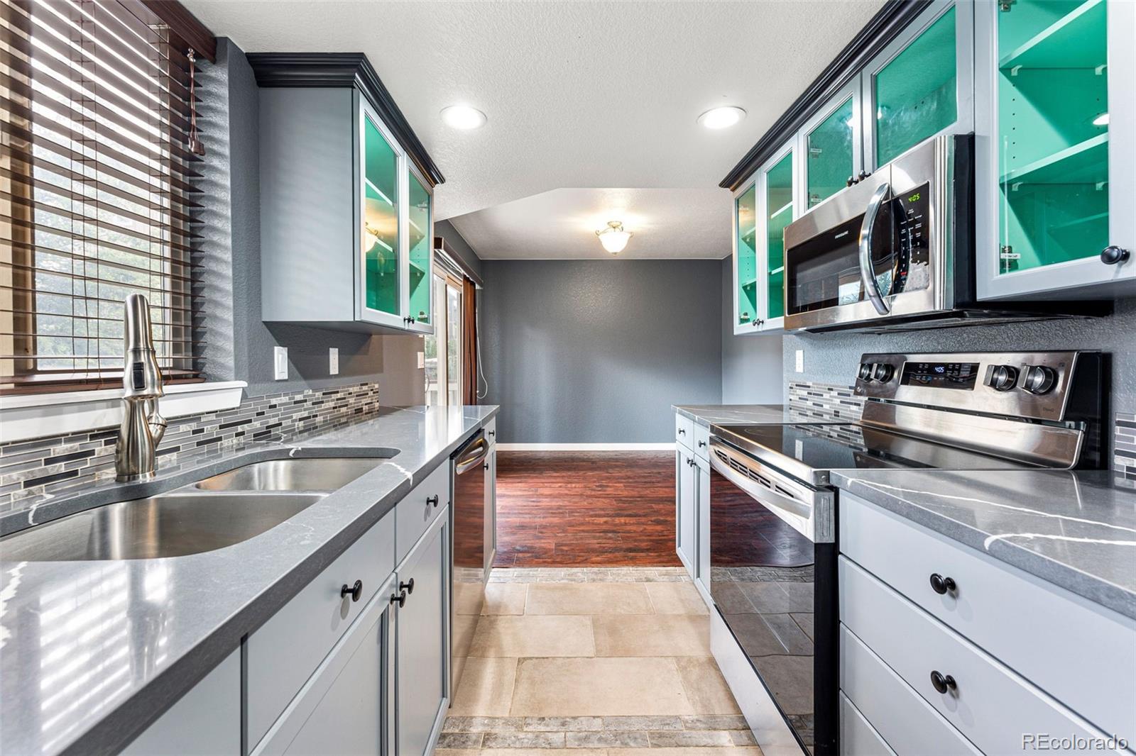 9593 E Louisiana Place