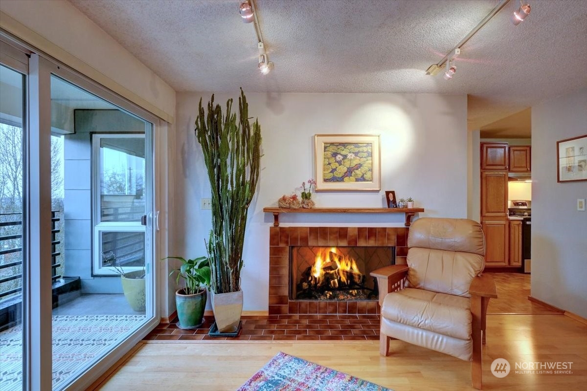 3501 SW Holden Street Unit: 406