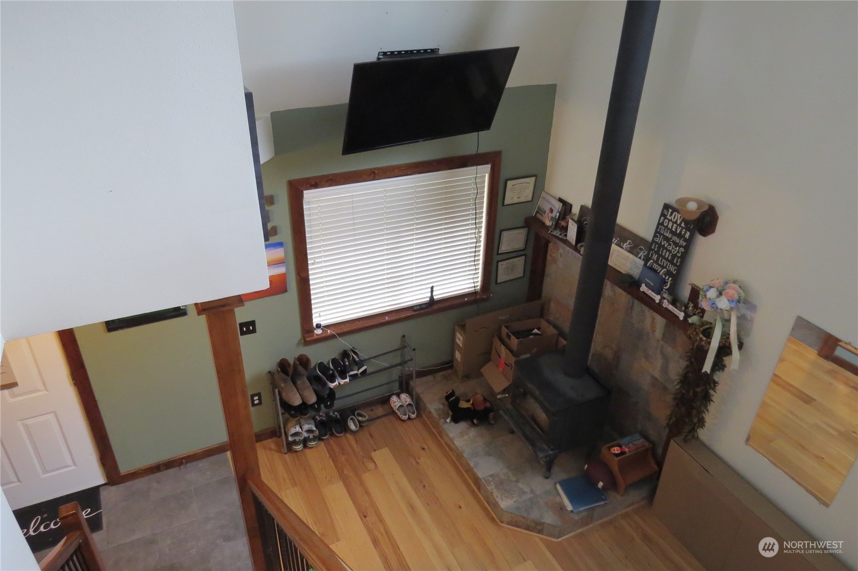 8745 Thuja Avenue SE