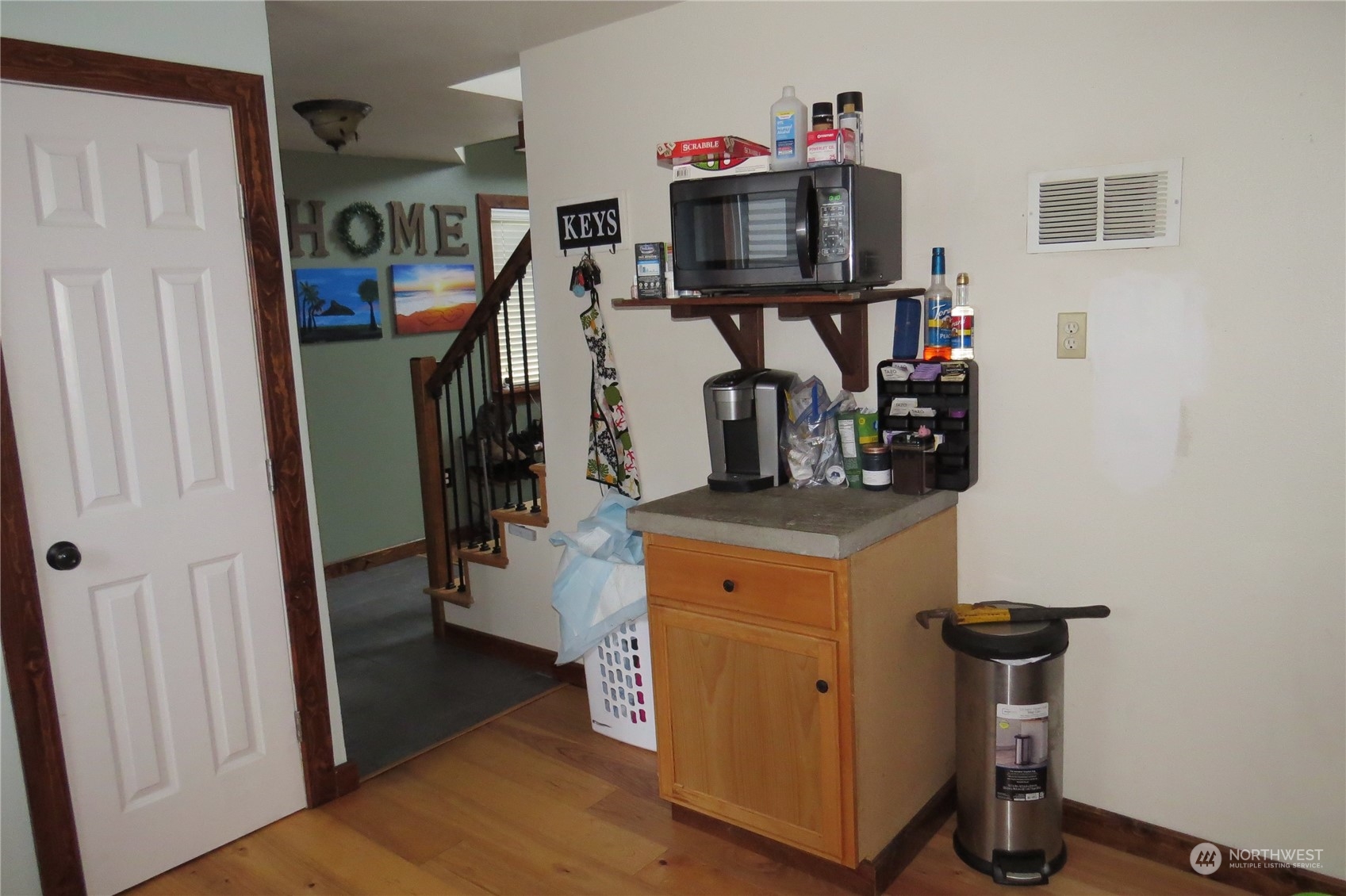 8745 Thuja Avenue SE