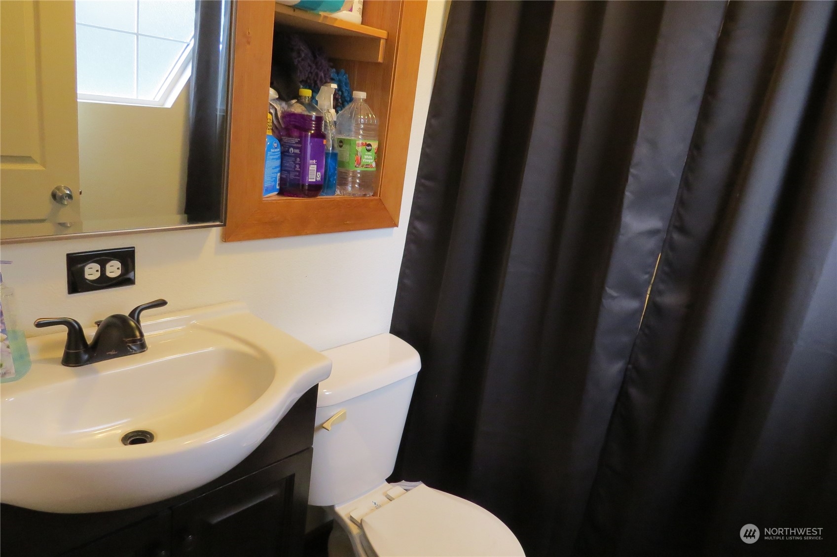 8745 Thuja Avenue SE