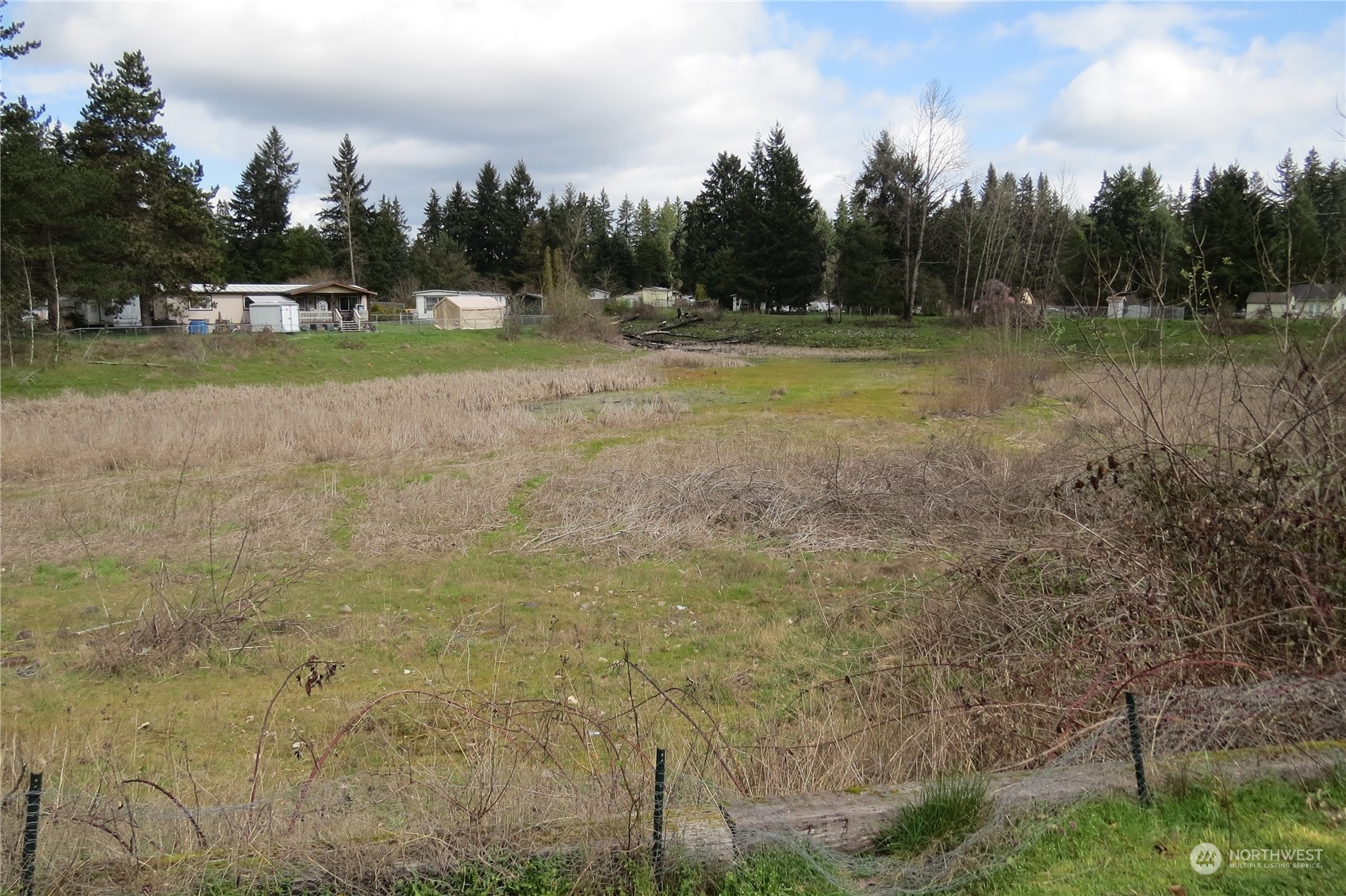 8745 Thuja Avenue SE