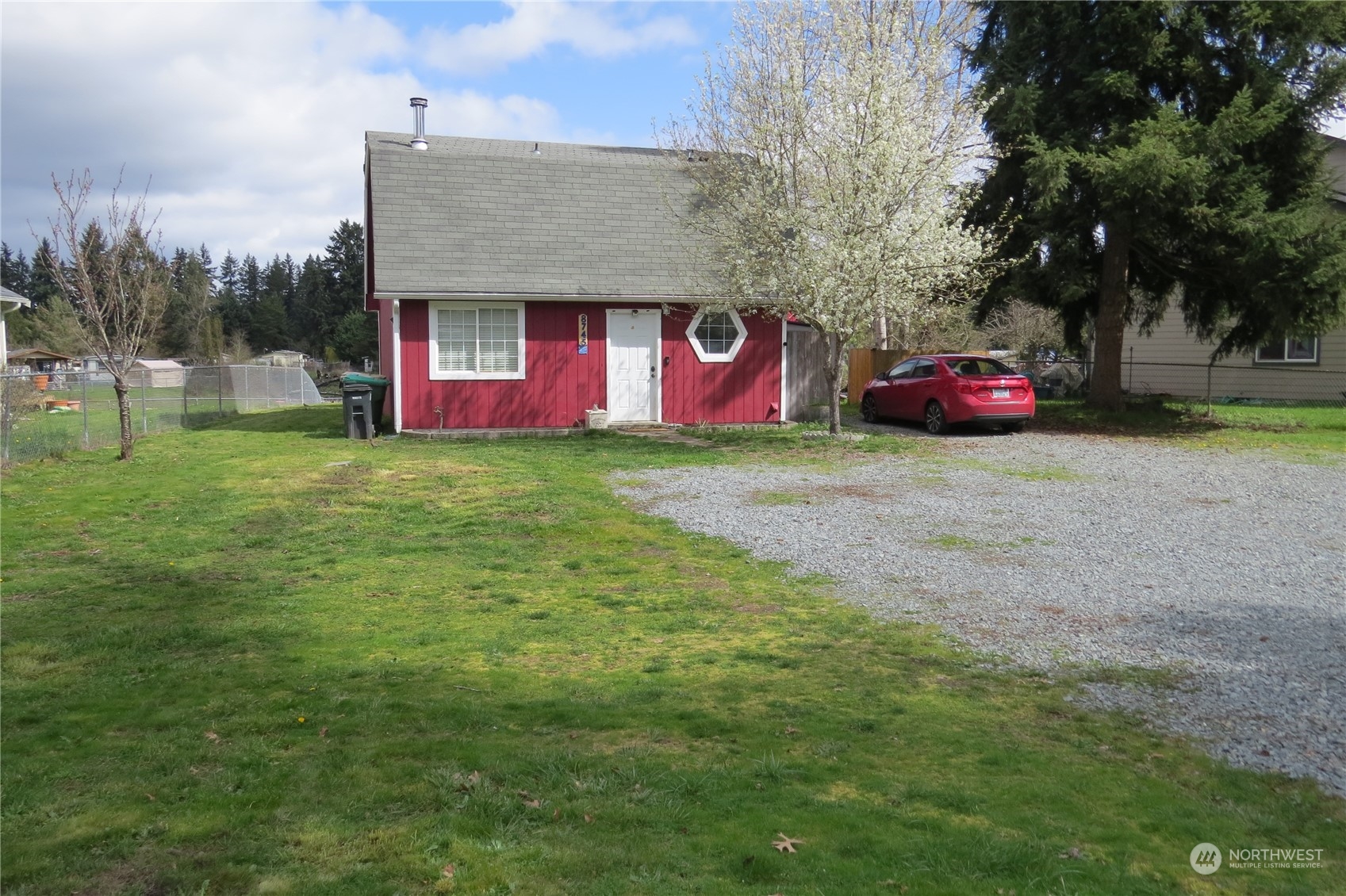 8745 Thuja Avenue SE