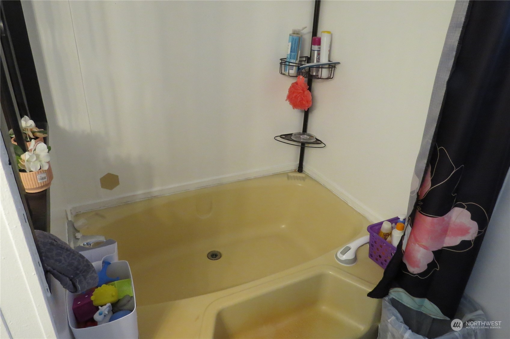 6748 Fir Tree Road SE Unit: 11