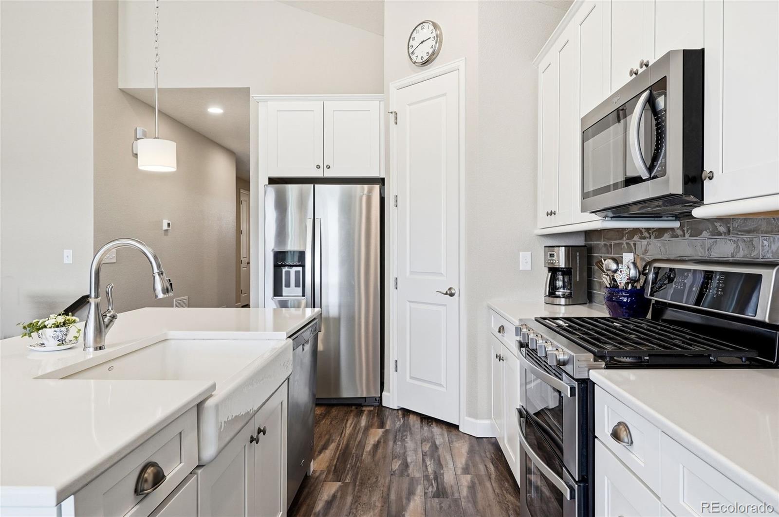 2185 Peralta Loop