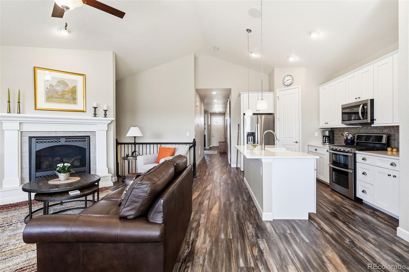 2185 Peralta Loop