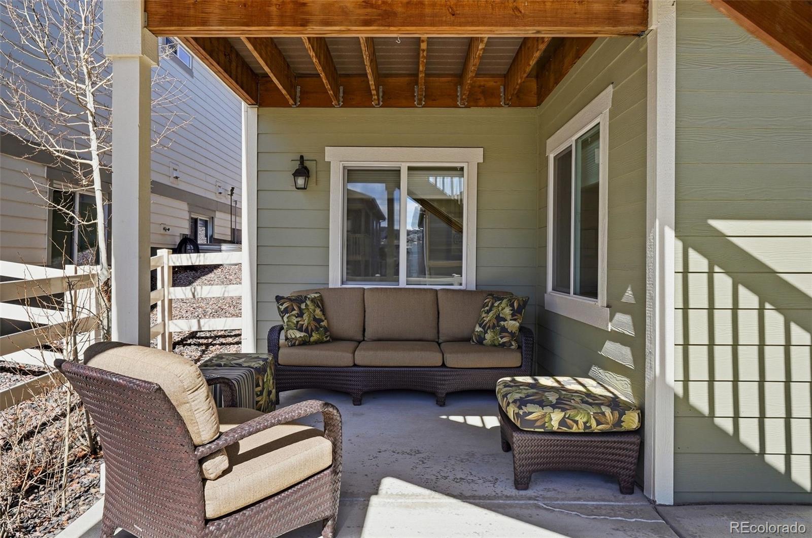 2185 Peralta Loop