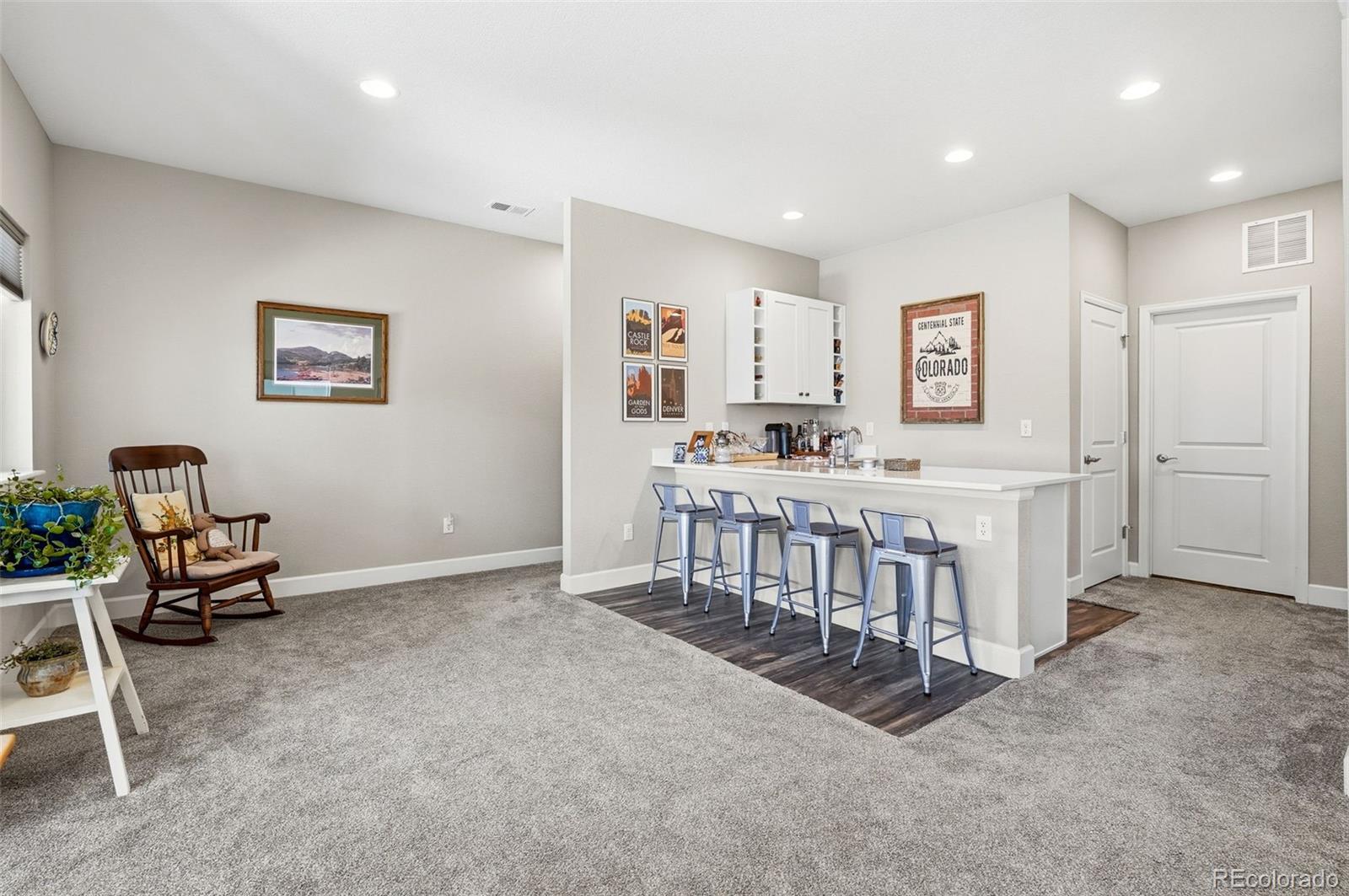 2185 Peralta Loop