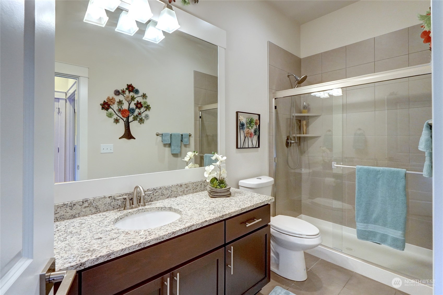 3806 Eagledale Court SE