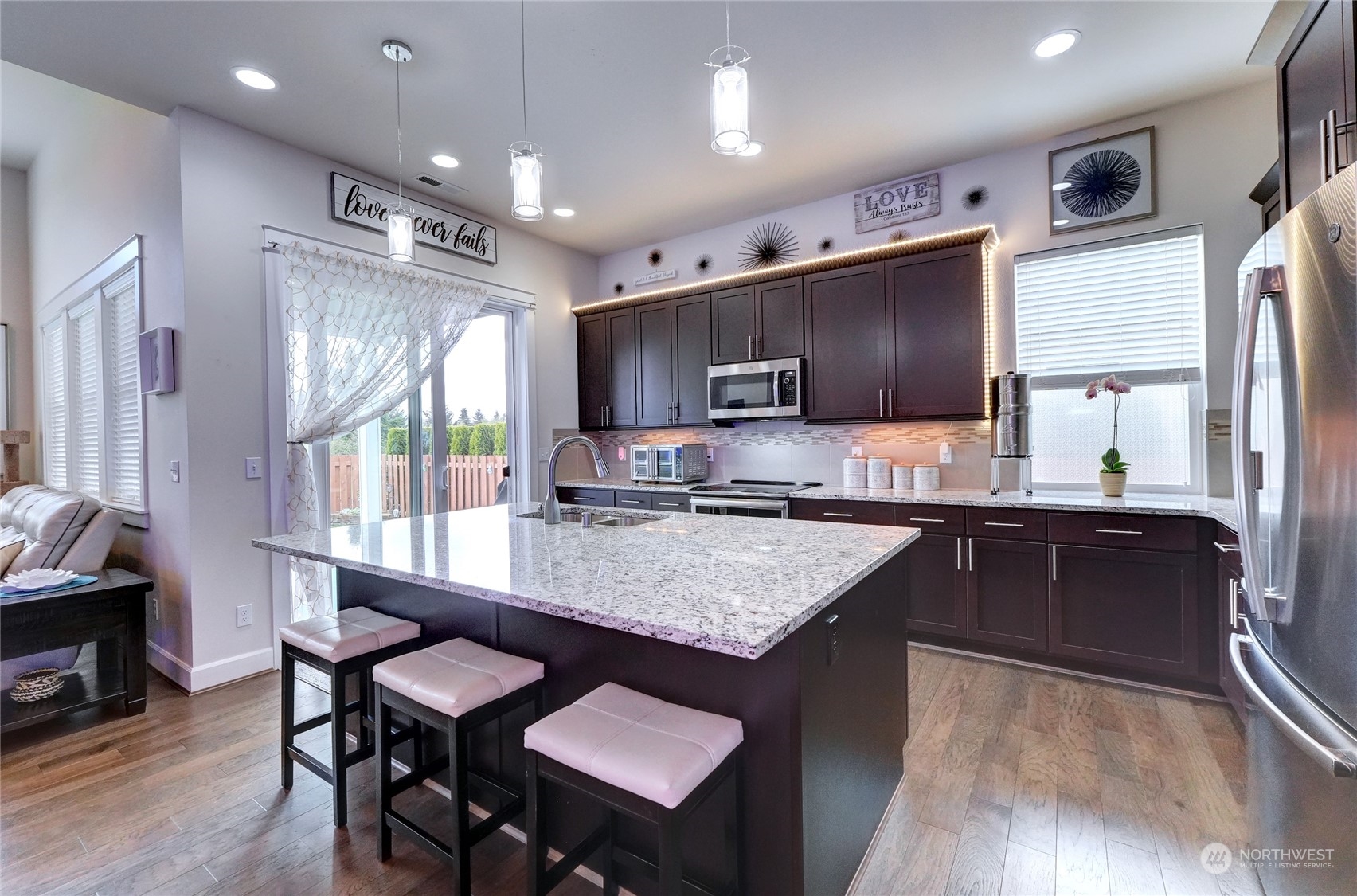 3806 Eagledale Court SE