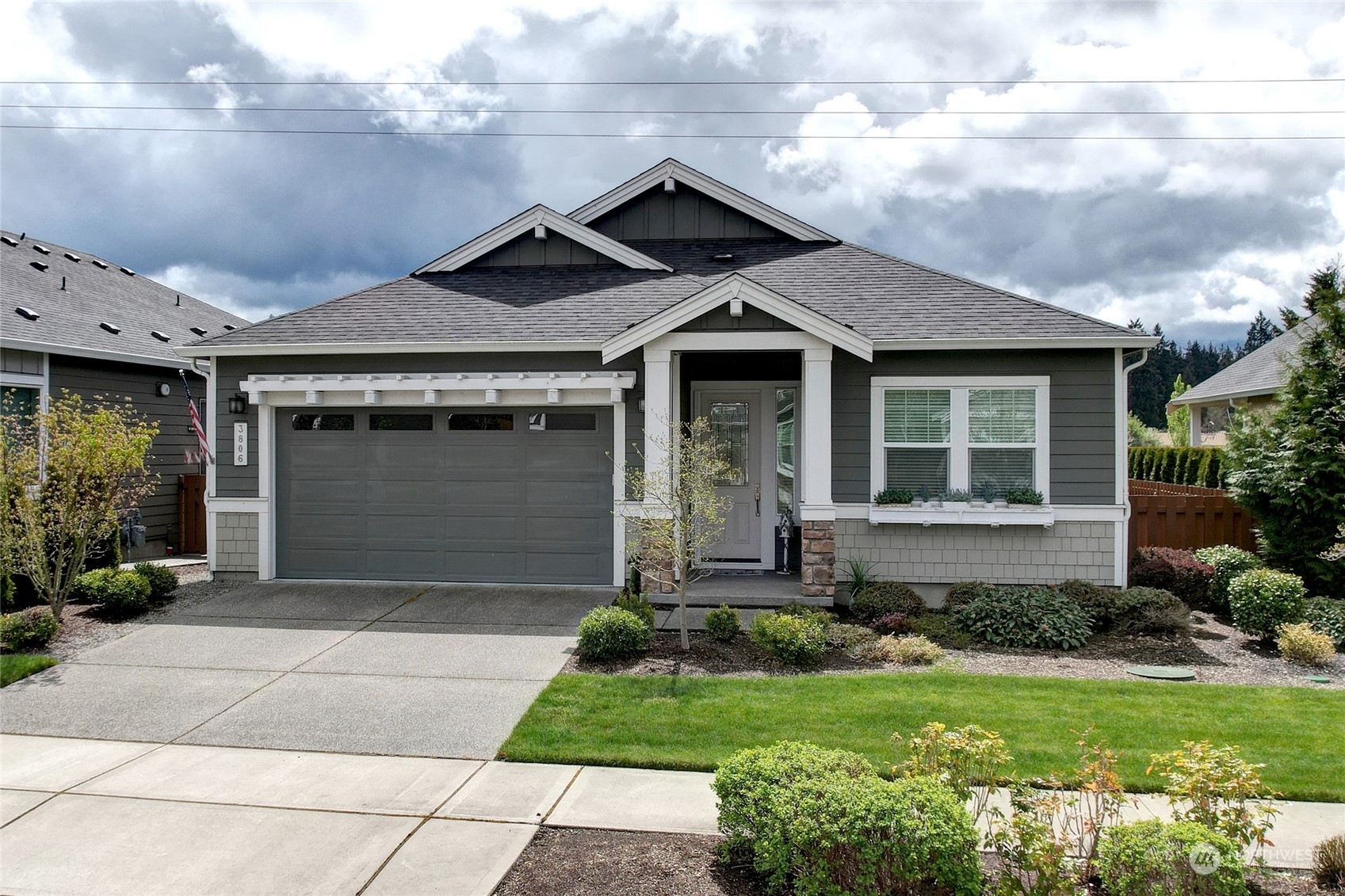 3806 Eagledale Court SE