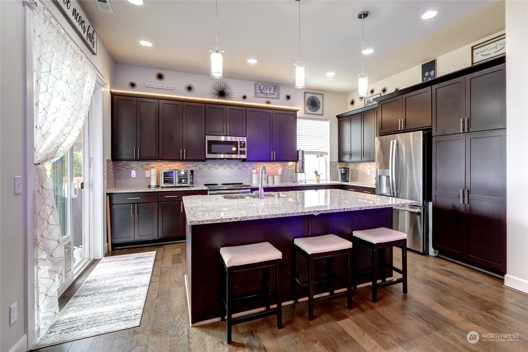 3806 Eagledale Court SE