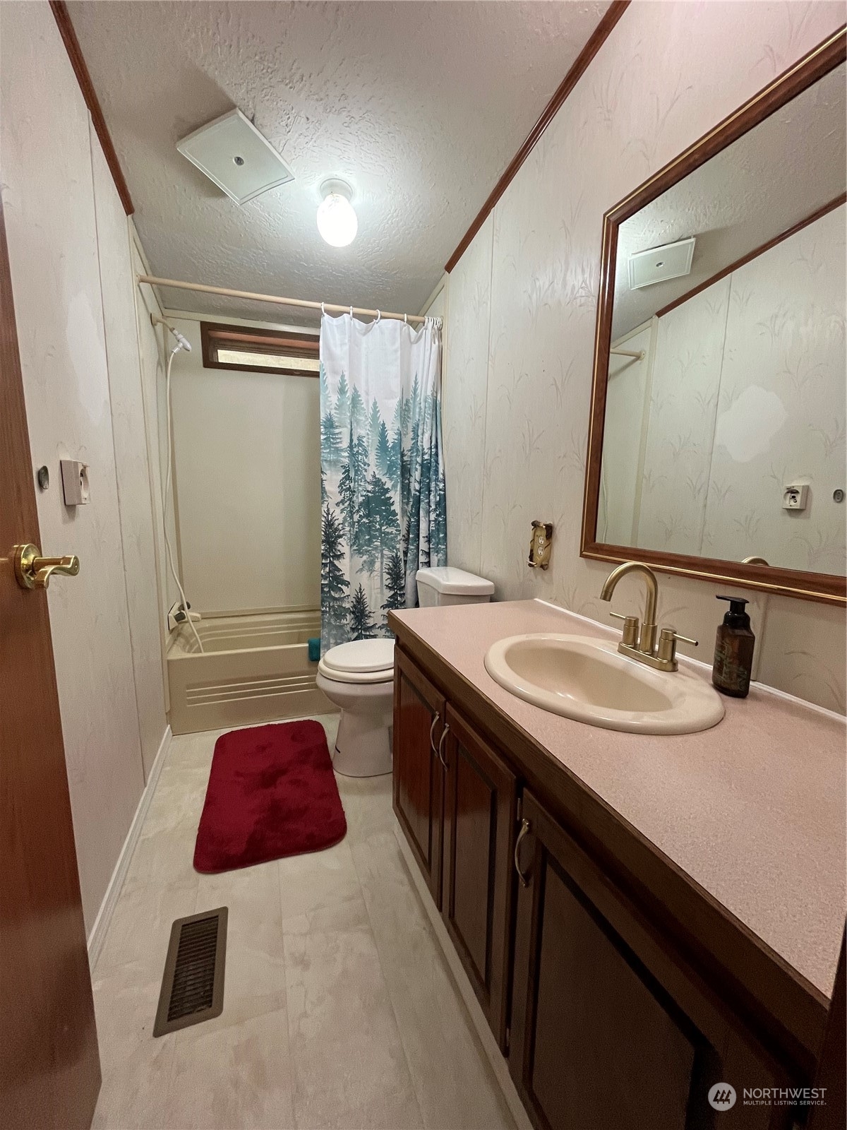 320 SE Picadilly Drive