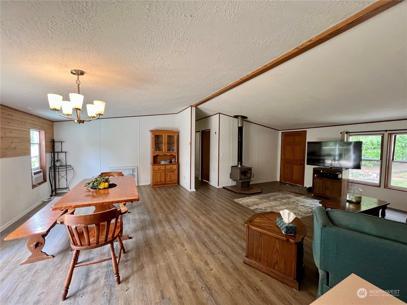 320 SE Picadilly Drive