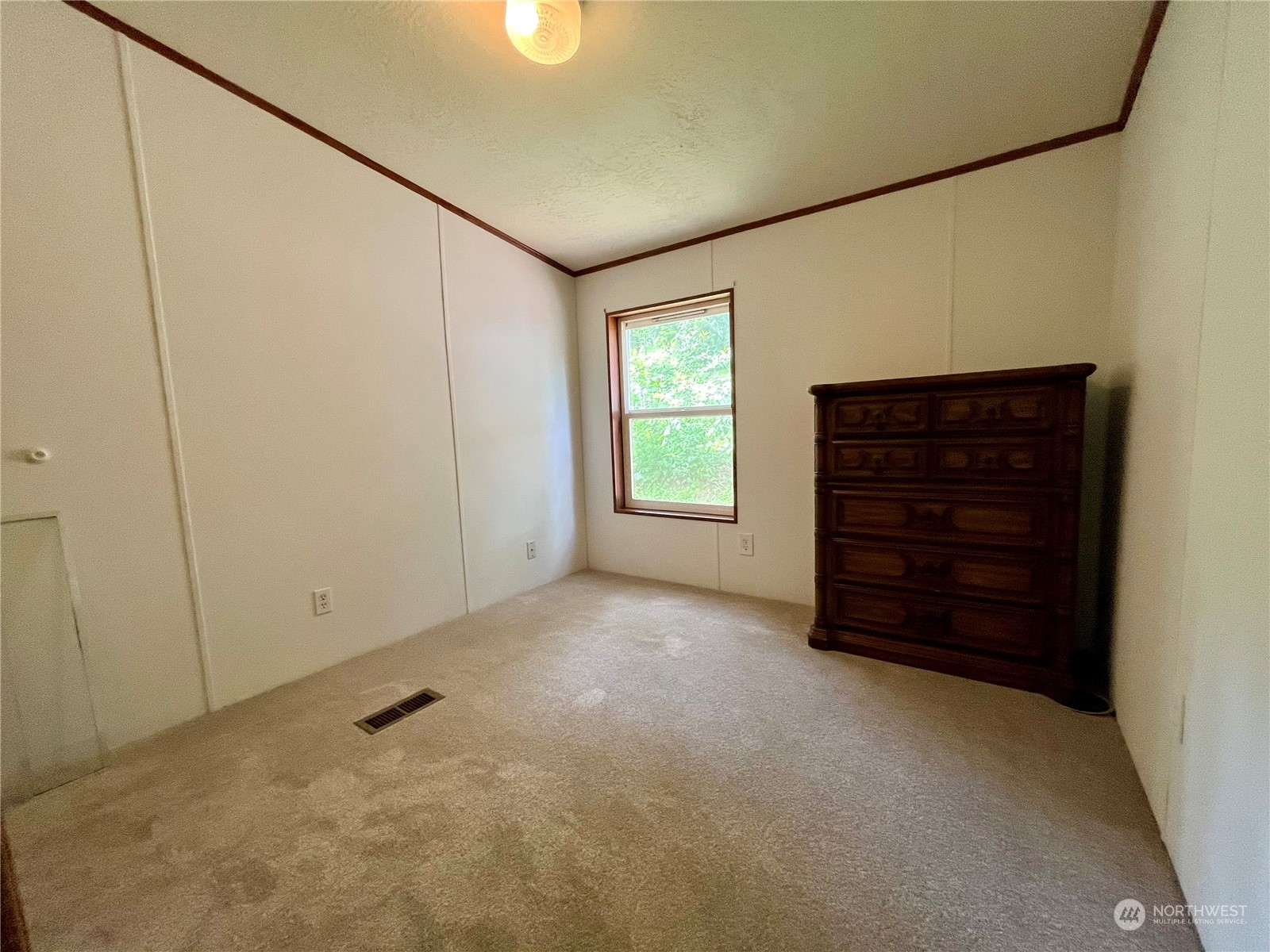 320 SE Picadilly Drive