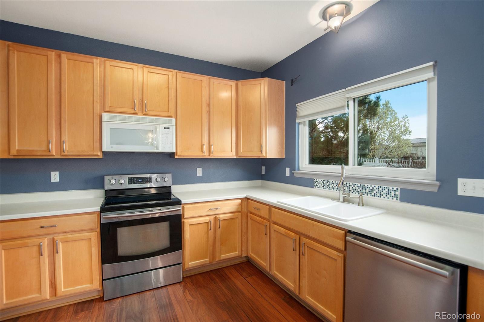 1103 S Flat Rock Circle