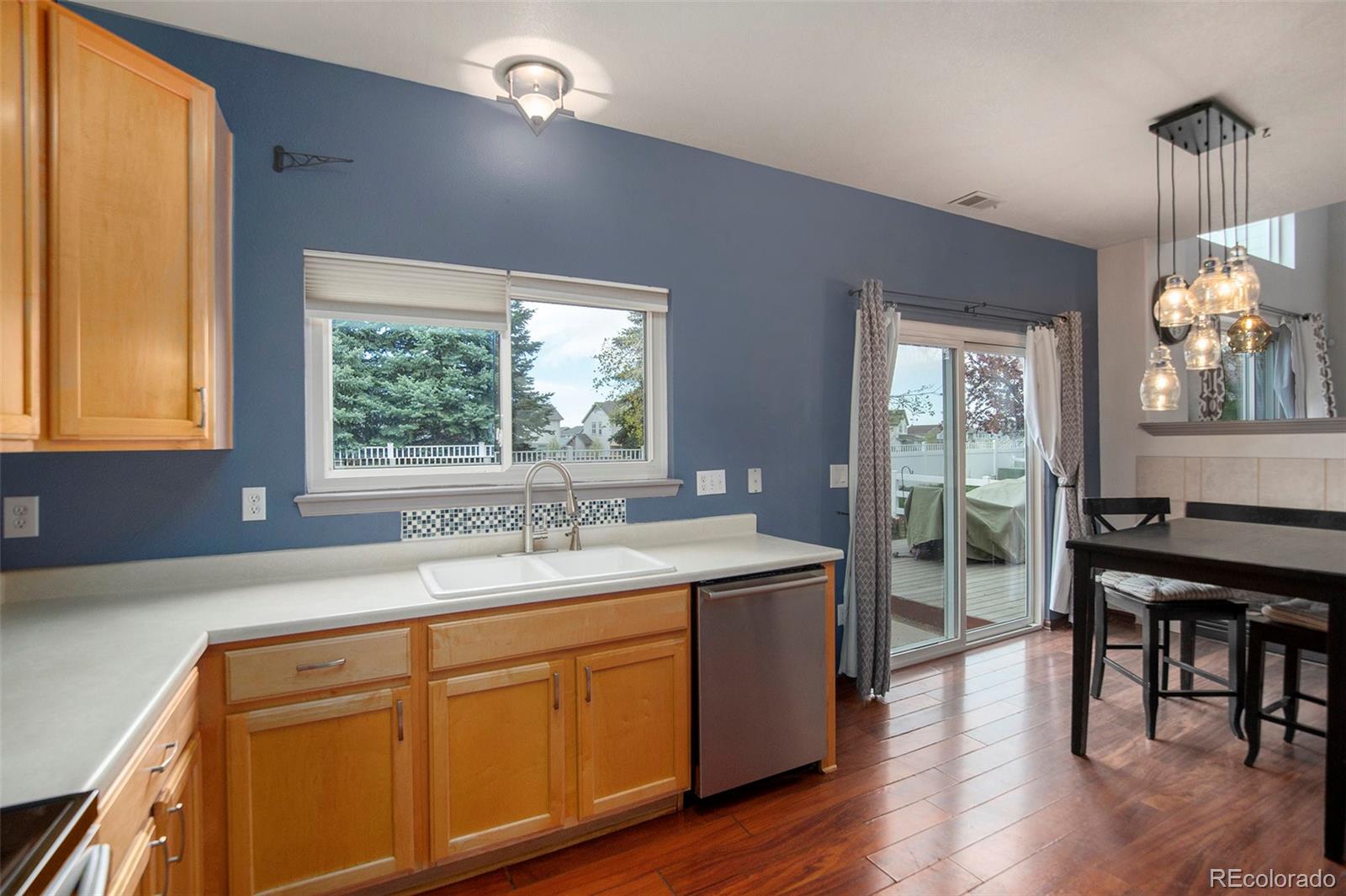 1103 S Flat Rock Circle