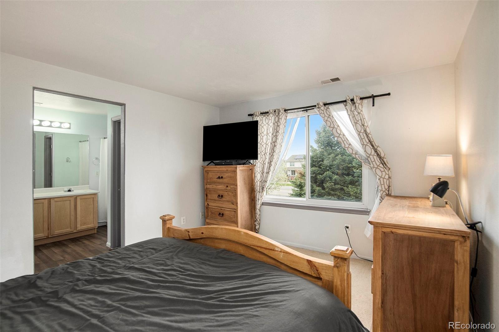 1103 S Flat Rock Circle