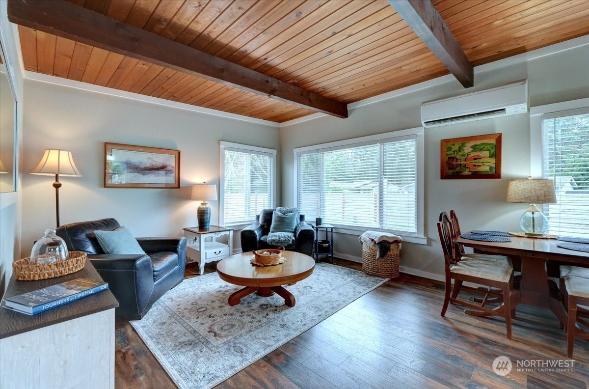 11711 Scott Creek Drive SW