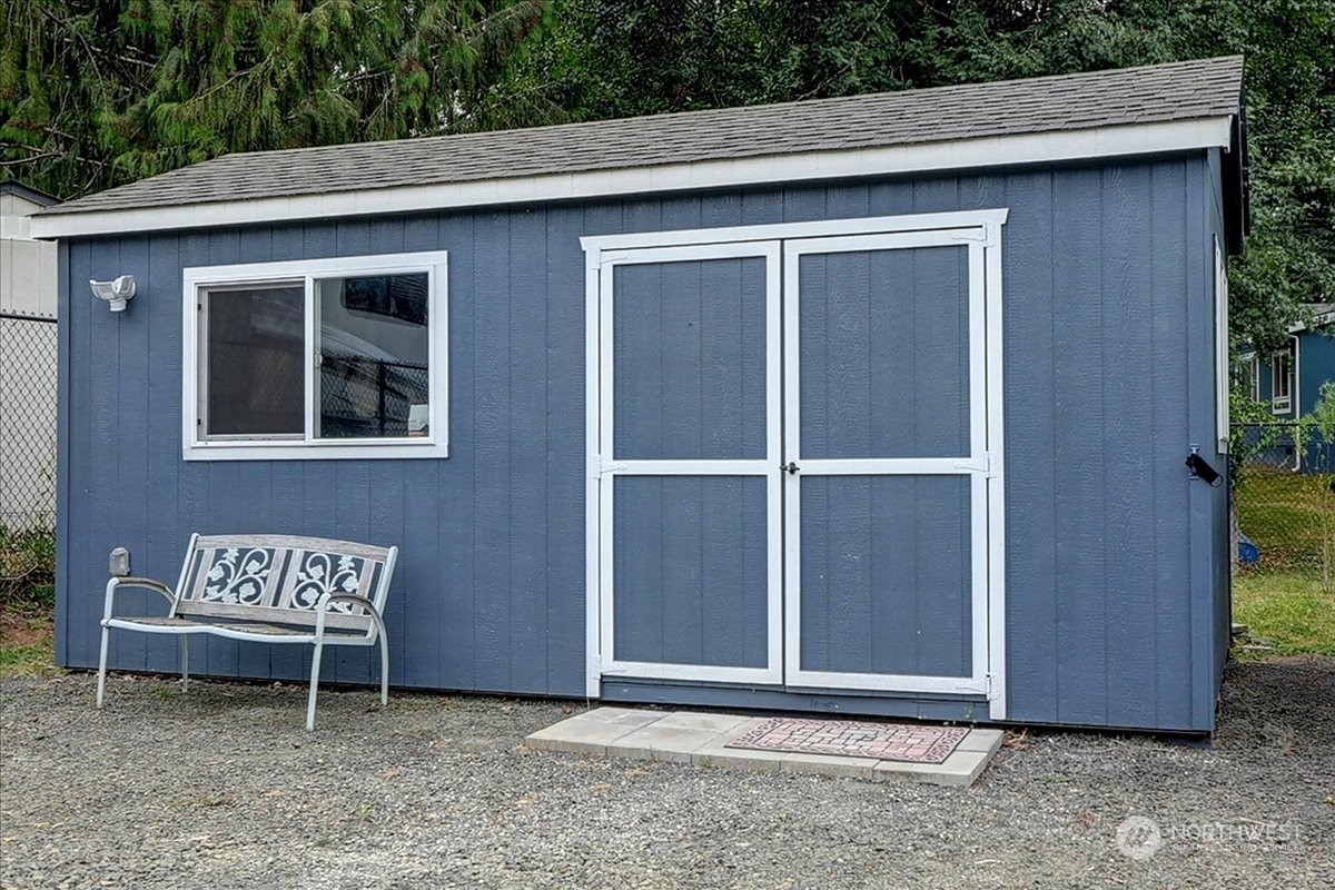 11711 Scott Creek Drive SW