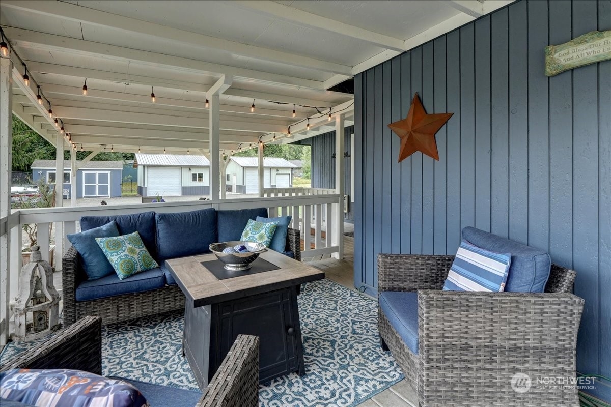 11711 Scott Creek Drive SW