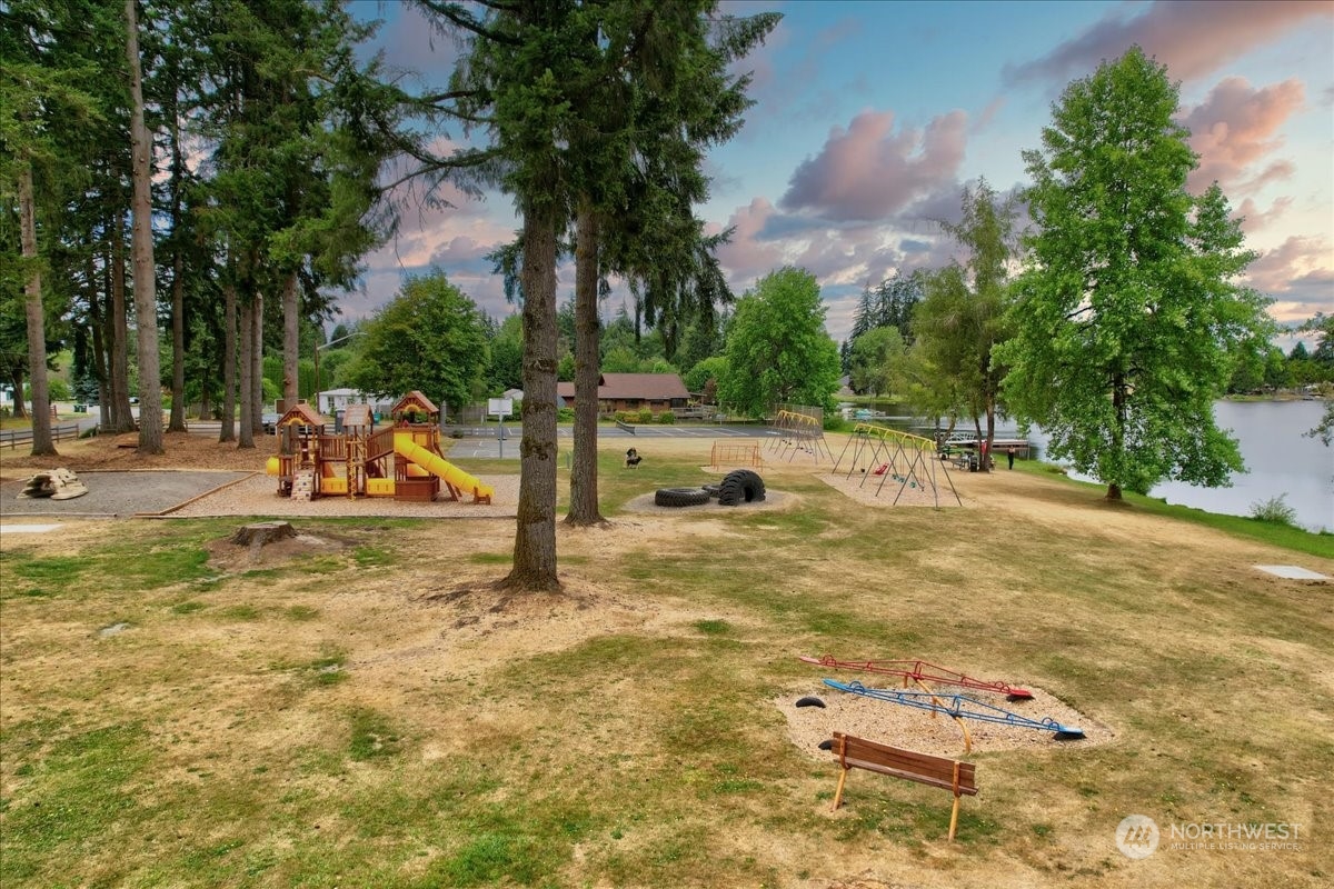 11711 Scott Creek Drive SW