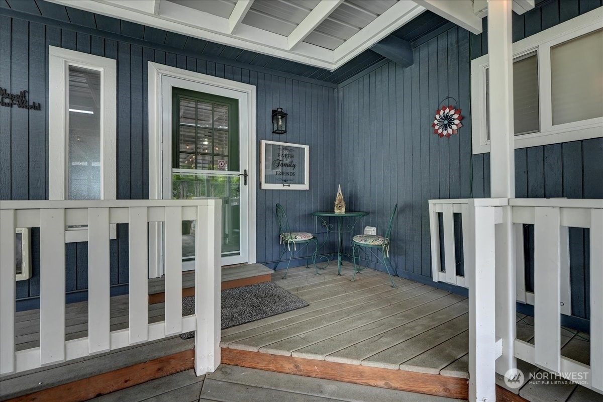 11711 Scott Creek Drive SW