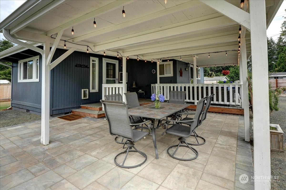 11711 Scott Creek Drive SW