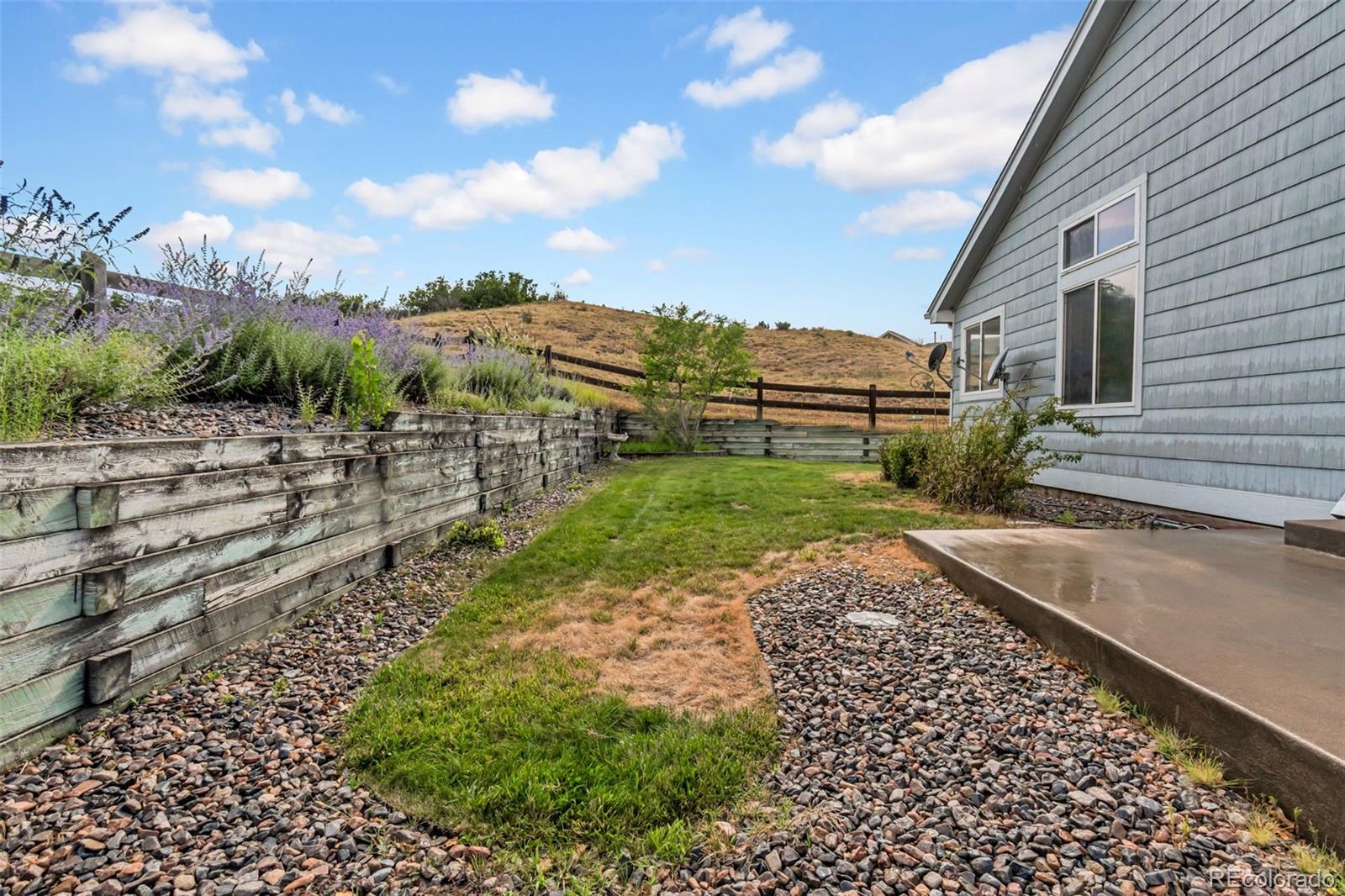 1048 Switch Grass Drive