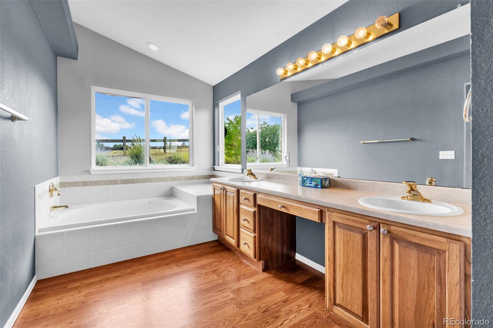 1048 Switch Grass Drive