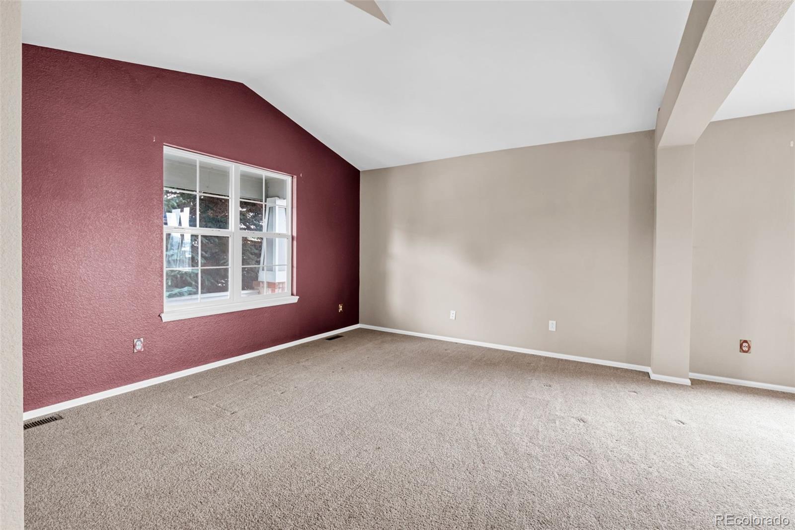 1048 Switch Grass Drive