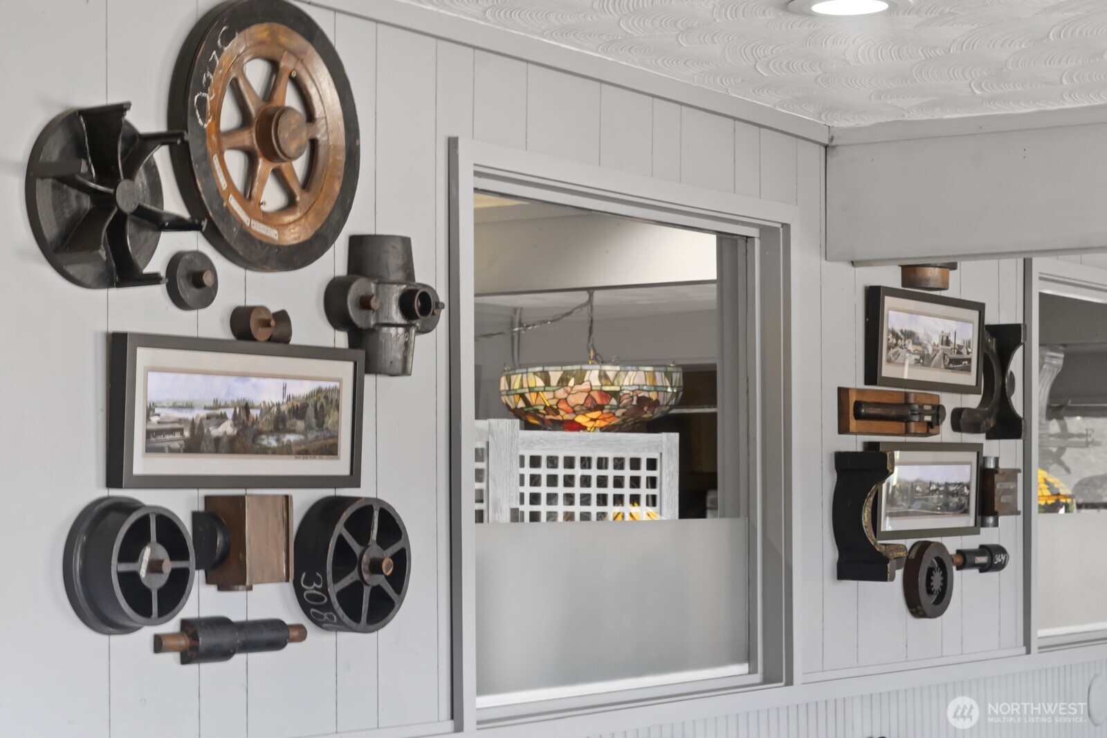 1800 State Route 105