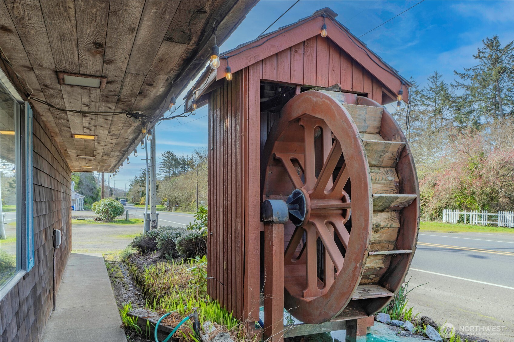 1800 State Route 105