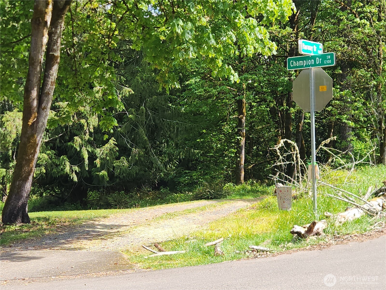 12116 SW Fairway Drive