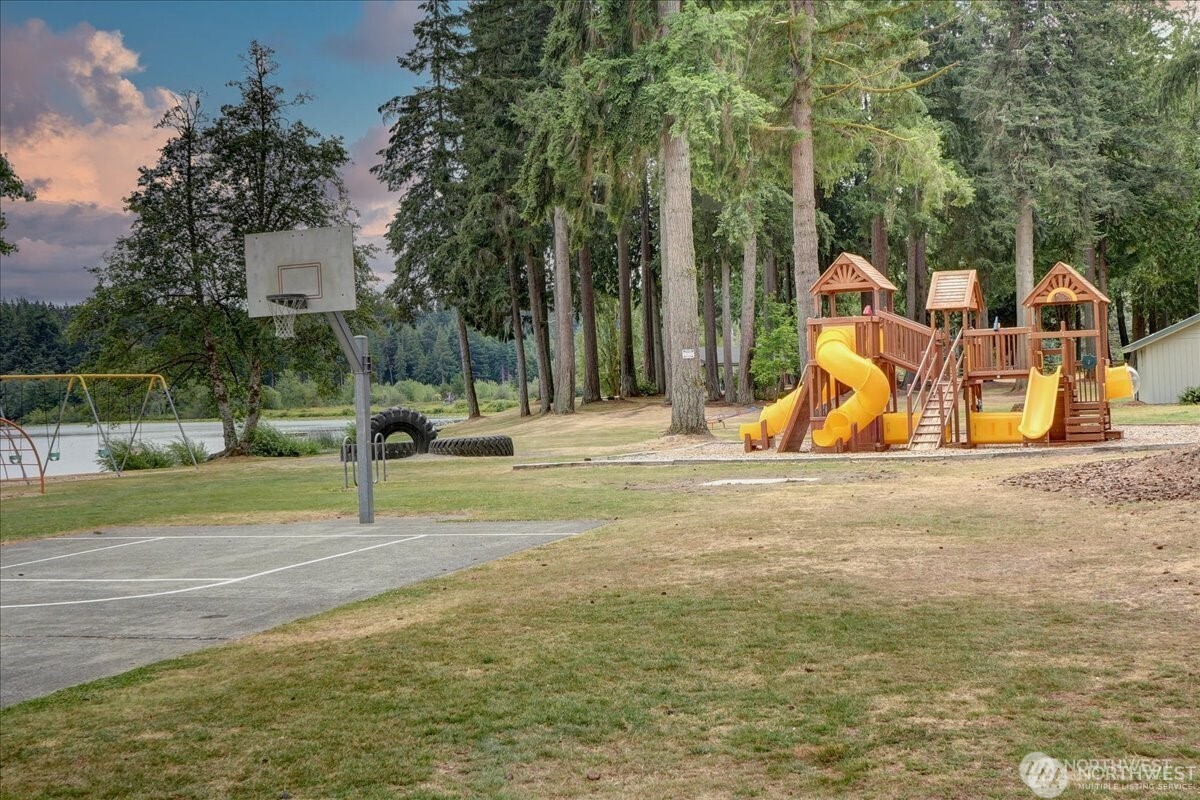 12116 SW Fairway Drive