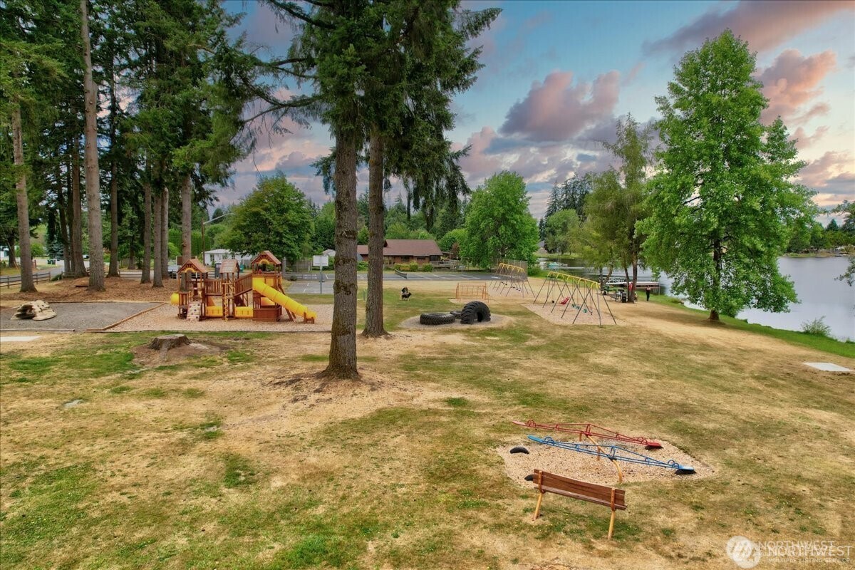 12116 SW Fairway Drive