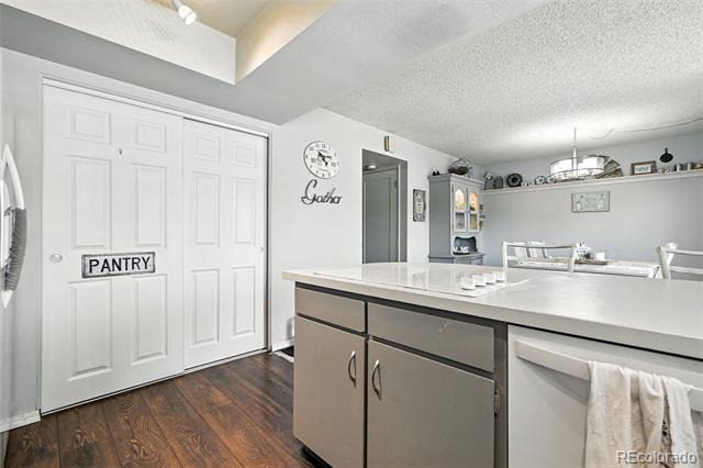 641 S Xenon Court